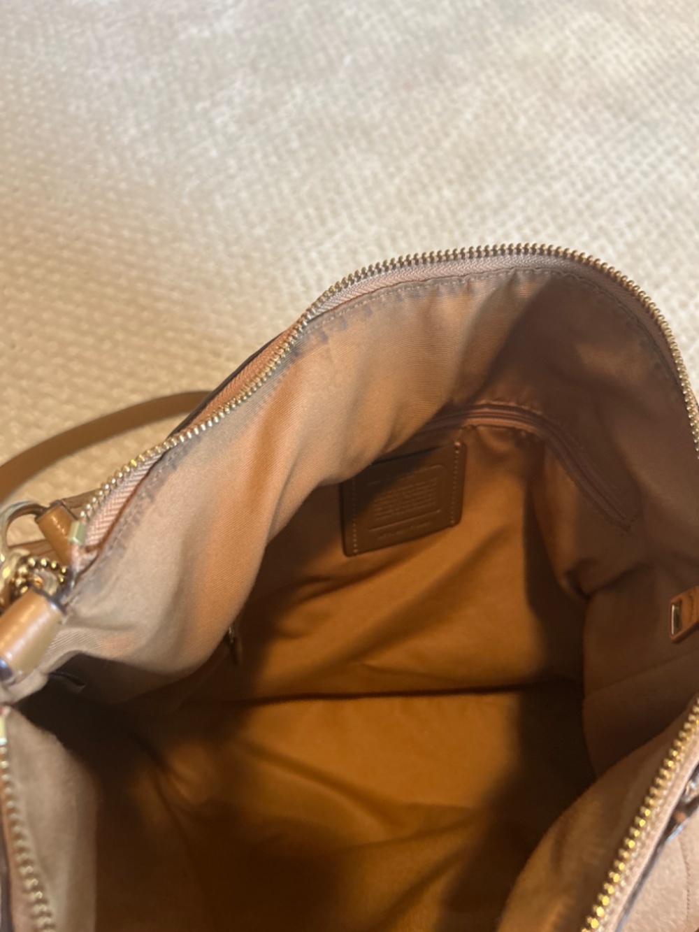 Brand new! Women’s tan leather coach purse - Picture 5 of 5